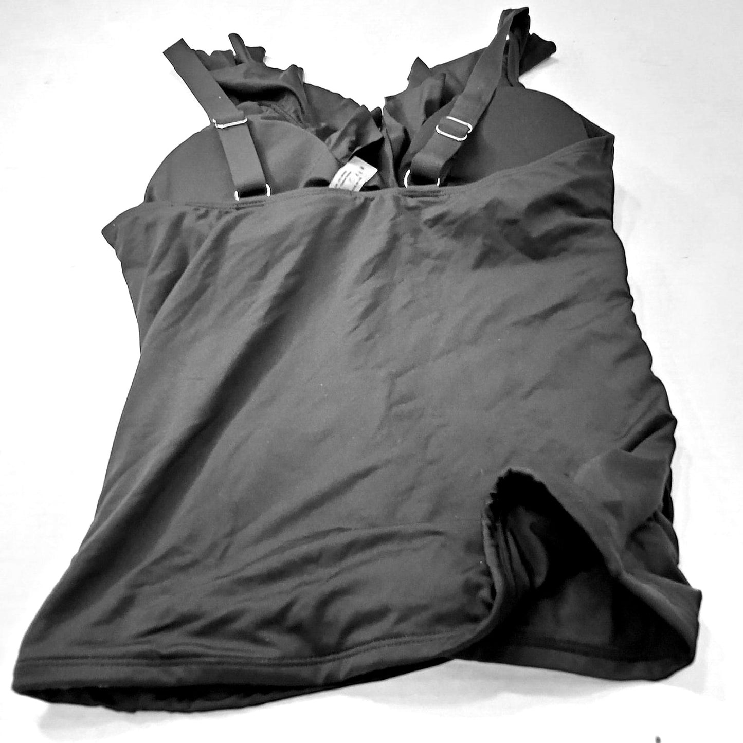 Yonique Tankini Top Only Tummy Control Top Ruffle Swimsuit Top V-Neck, M (8-10)