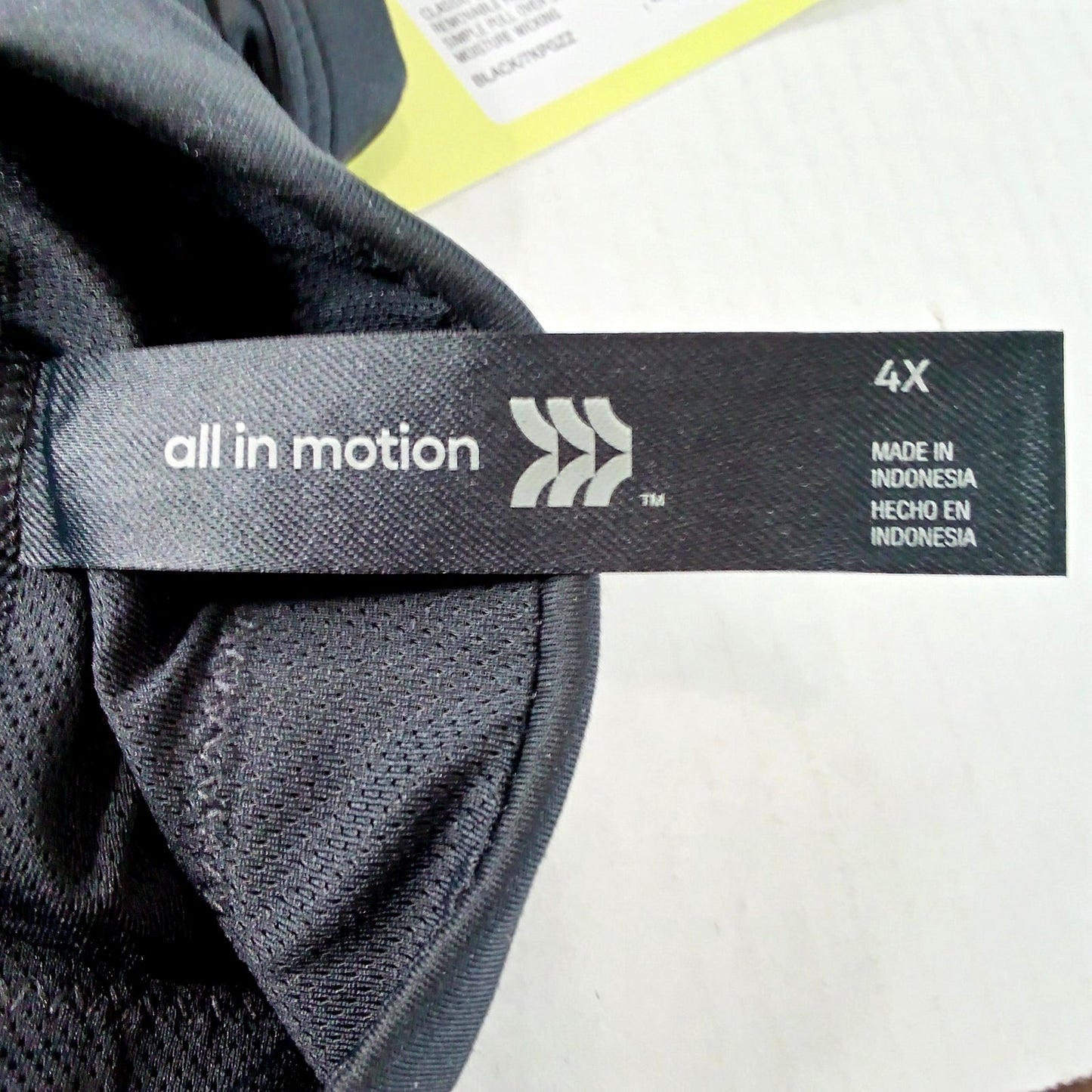 Light Support Brushed Sculpt Asymmetrical Sports Bra – All in Motion Black 4X