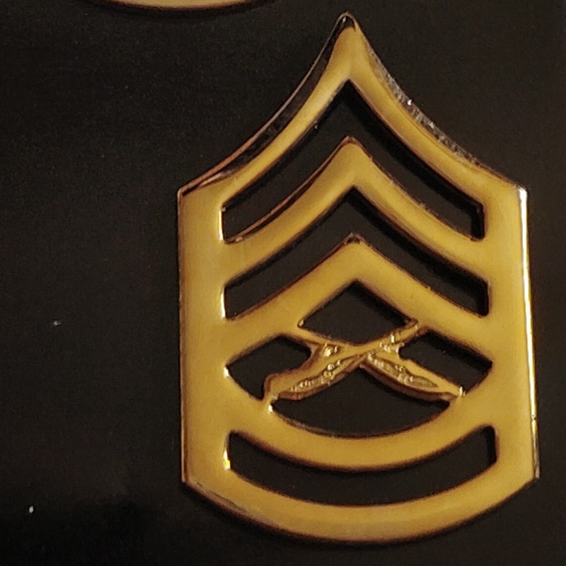 USMC Gunnery Sergeant Chevron Set – No-Shine Gold Finish– 7/8" × 1-3/8" – 1 Pair