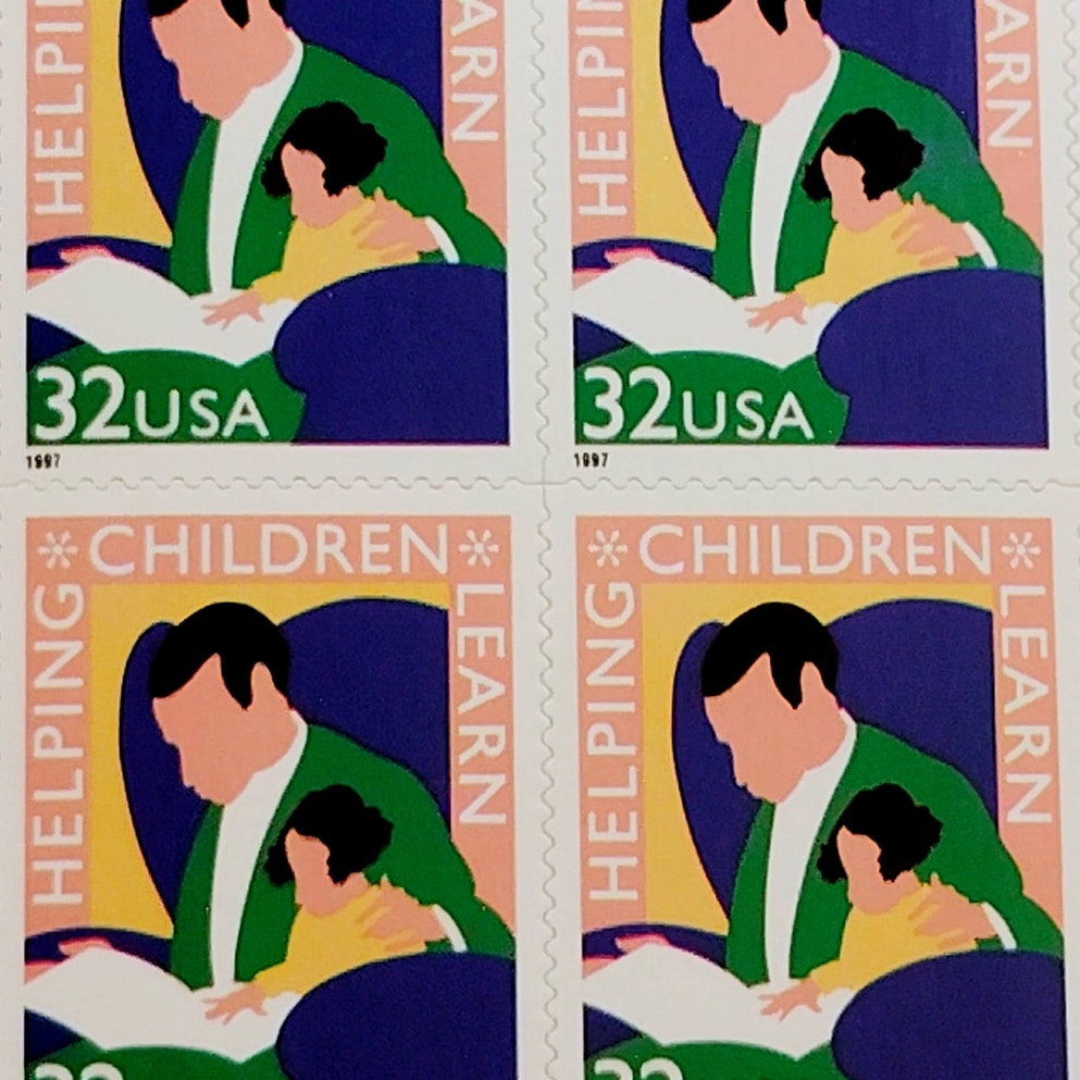 Block of 4 – 1997 USA 32¢ Helping Children Learn MNH Scott 3125 Plate Block