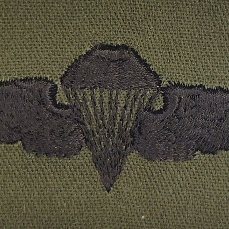 US Army Airborne Basic Parachutist Subdued OD Green Badge Patch – Sew‑On 4"