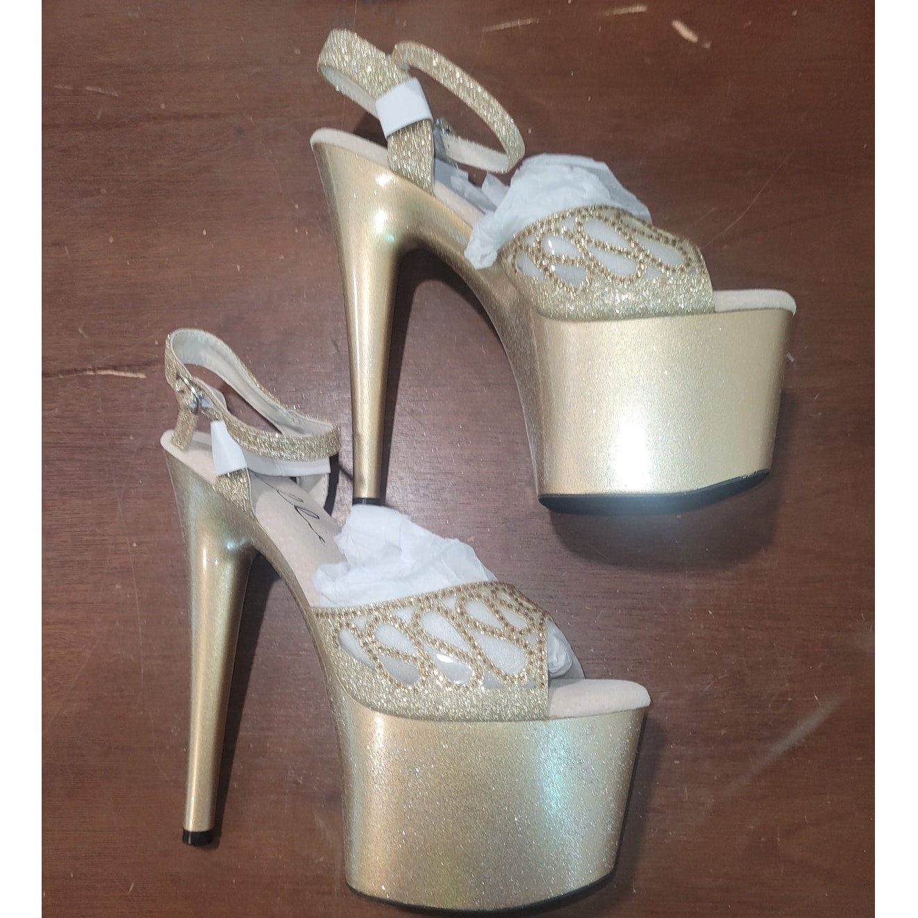 Ellie Shoes Women’s Gold Platform, Stiletto Heeled Sandals – 709-UNITY, Size 8