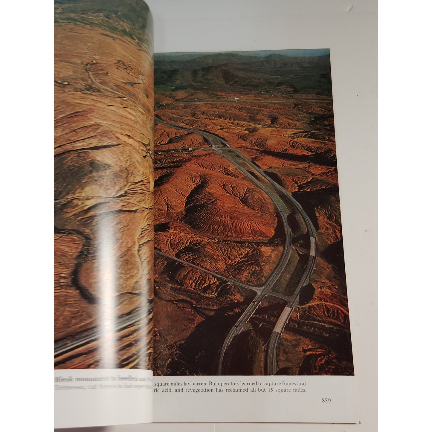National Geographic – June 1973, Great Barrier Reef, Canadian Rockies, Early Man