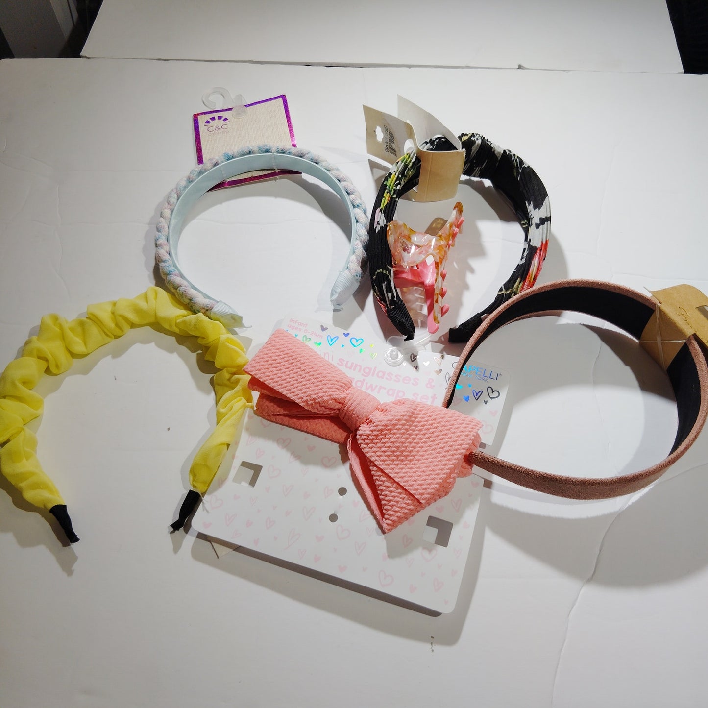 Lot of 6 Girl’s Hair Accessories, Mixed Styles & Colors, Headbands & Hair Pieces