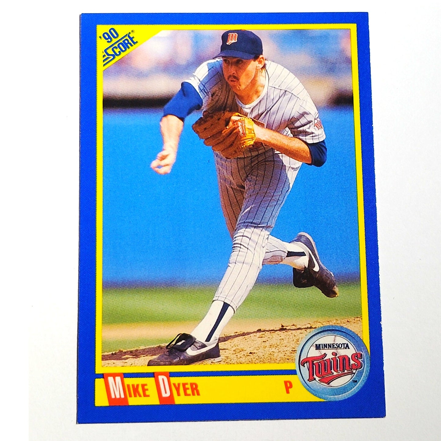 1990 Score Mike Dyer RC #571 Minnesota Twins Pitcher Rookie MLB Baseball EX