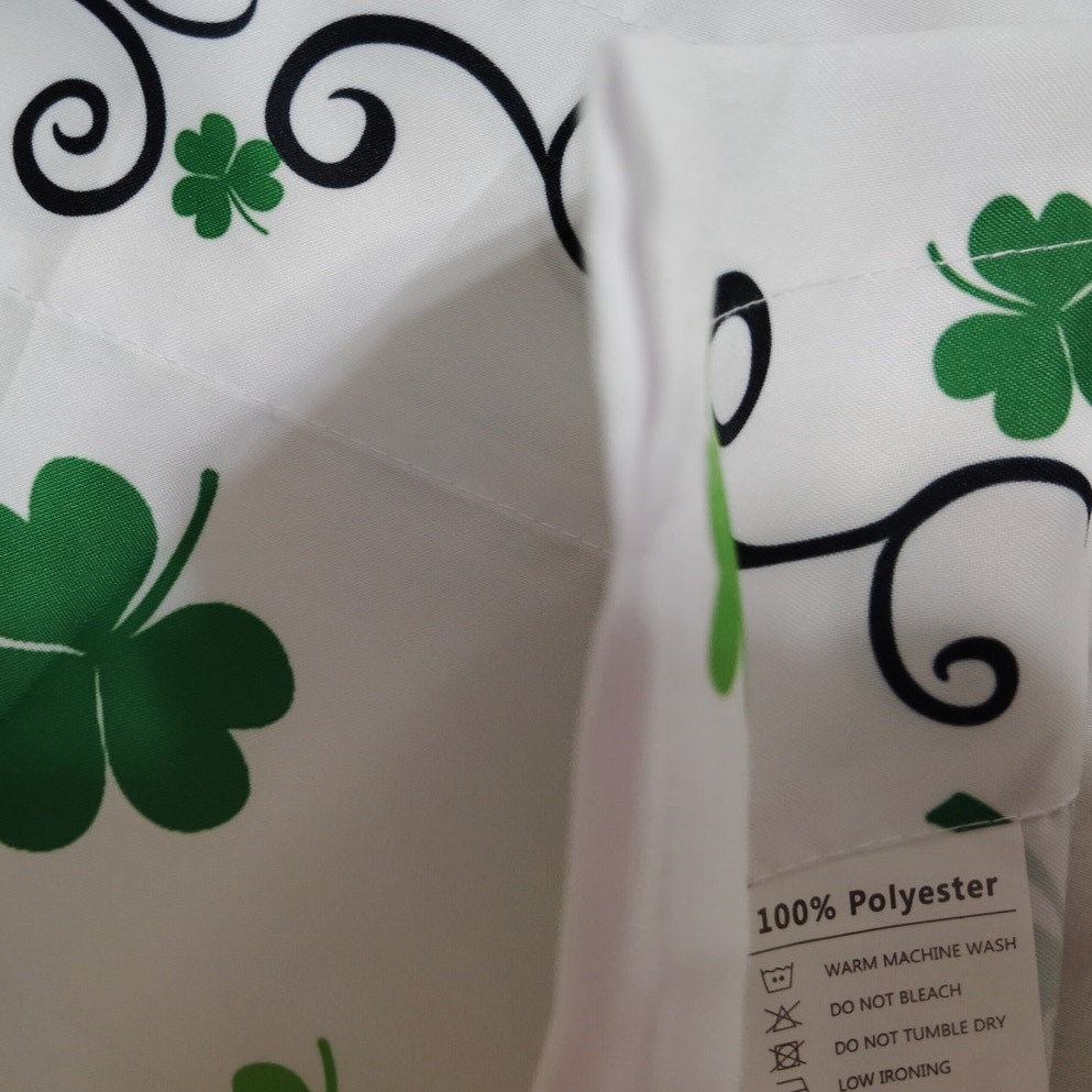 St. Patrick’s Day Curtain Valance – 17.5"x53" Shamrock Rod Pocket Panel or Table Runner, New