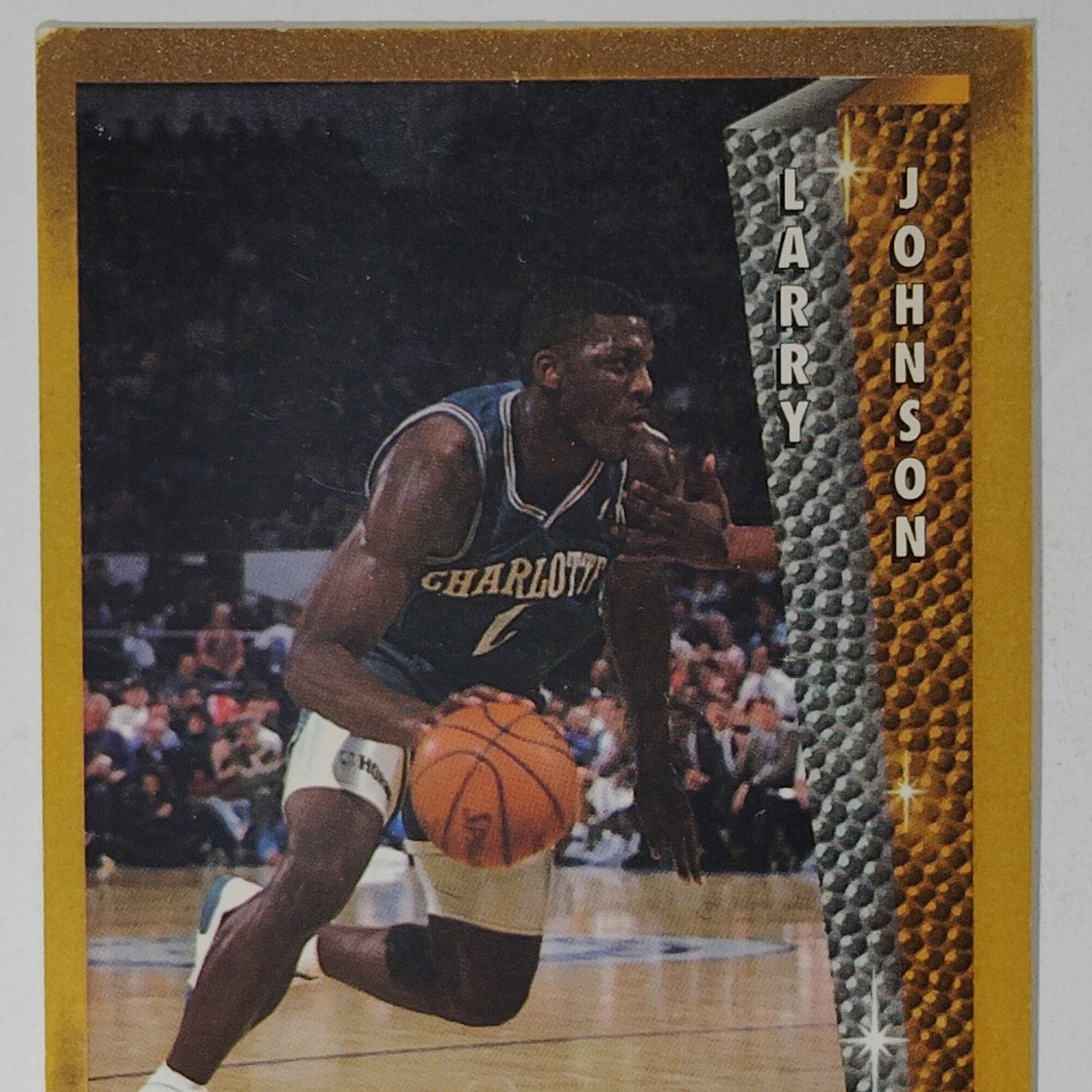 1992-93 Fleer Larry Johnson Card No. 247 – Award Winner – Hornets – VG/EX