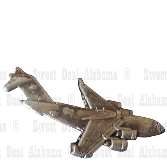 Boeing C-17 Globemaster III Airplane Hat, Lapel Collectors Pin 1-1/8"W x 1"H