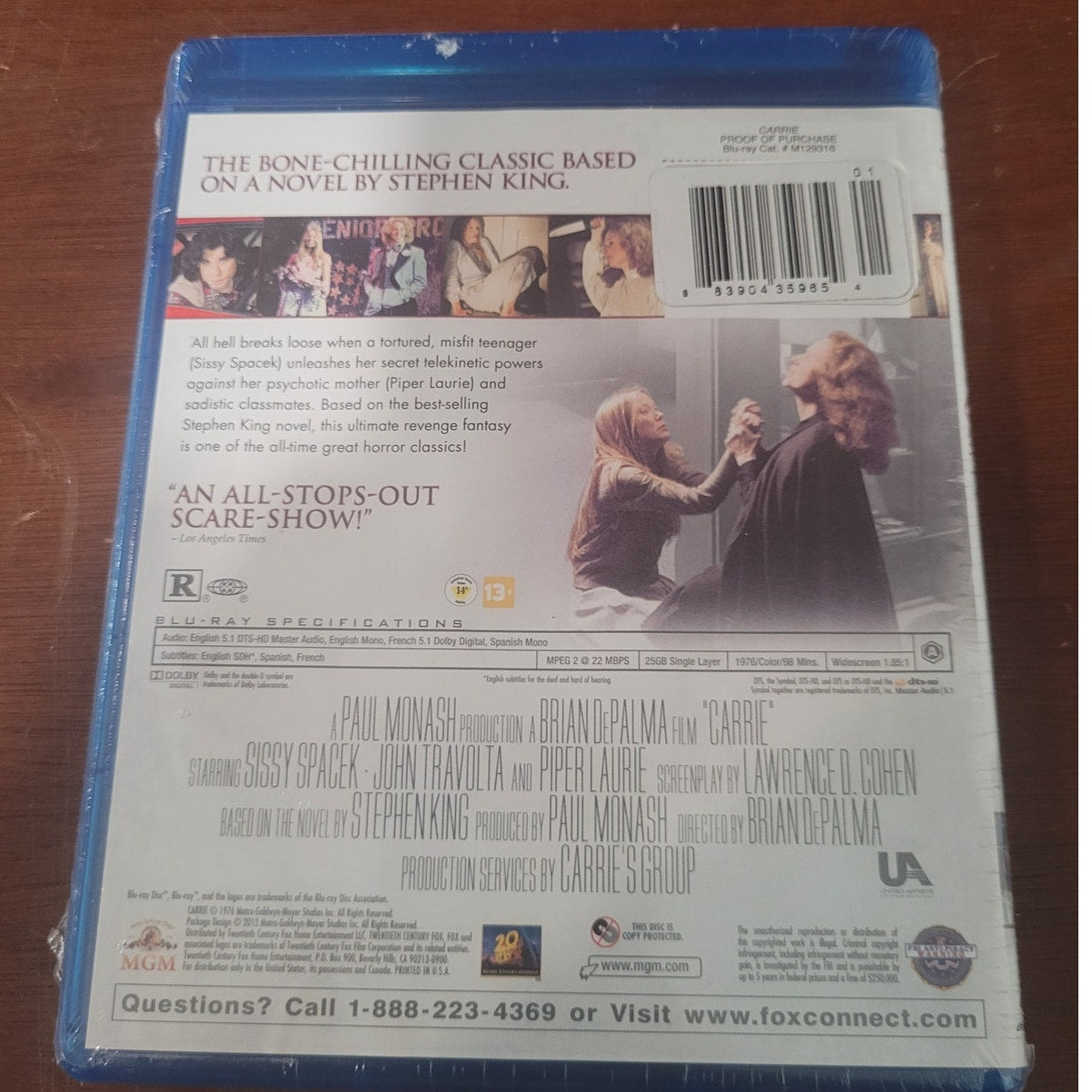 Carrie Blu-ray 2013 Horror Thriller Movie Stephen King Adaptation