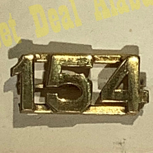 Early/Mid 1900s Brass C-Clasp Number "154" Collar Device 3/8"H Hat / Lapel Pin