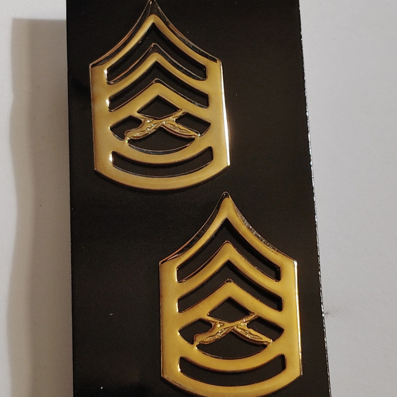 USMC Gunnery Sergeant Chevron Set – No-Shine Gold Finish– 7/8" × 1-3/8" – 1 Pair