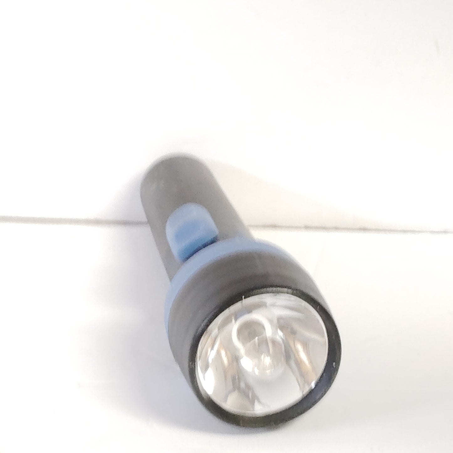 VTG 80s 90s Black Utility Flashlight Indonesia Heavy Duty D‑Cell Working