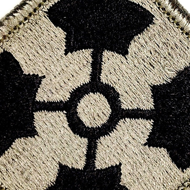 US Army 4th Infantry Division Patch ACU Subdued Hook Back 2‑3/4" × 2‑3/4"