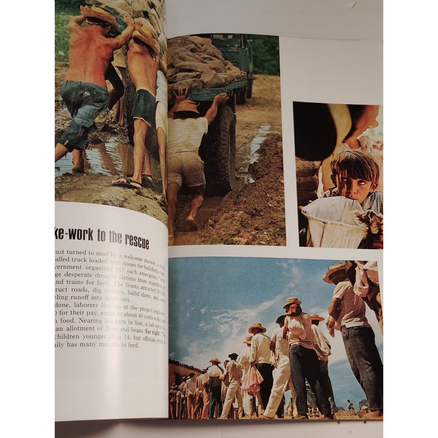 National Geographic – November 1972, Venice, Galápagos, Monterey Peninsula