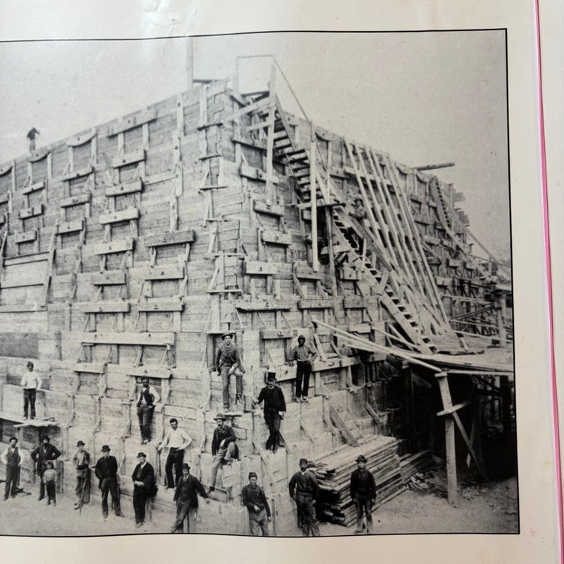 1883 Statue of Liberty Pedestal Construction Vintage Photo Poster 20x16