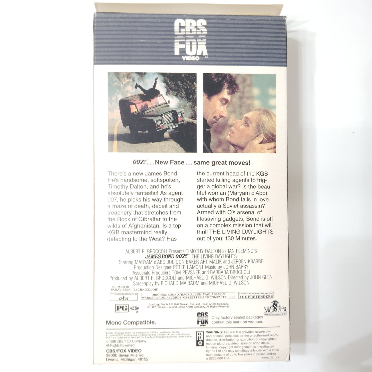 The Living Daylights VHS 1988 Timothy Dalton James Bond Action