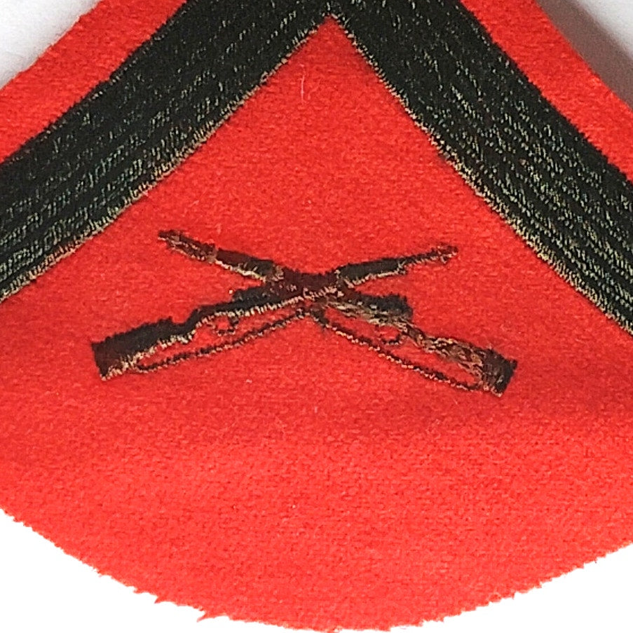 VTG USMC Lance Corporal E‑3 Chevron Green on Red Wool 3.75" × 3.75" Hook Back