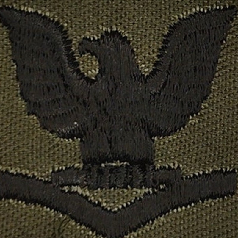Vintage US Navy PO3 E‑4 Subdued Collar Device 2" Embroidered Patch Vanguard