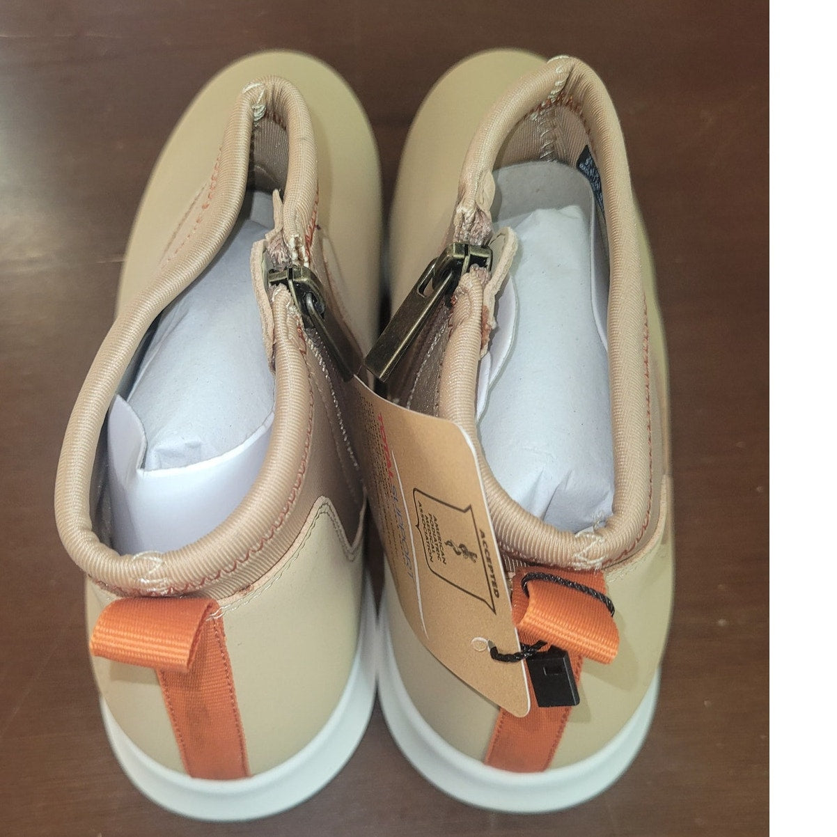 Spenco Women’s Paddock Chelsea Boot, Tan, Size 9.5, Neoprene Collar & Medial Zip