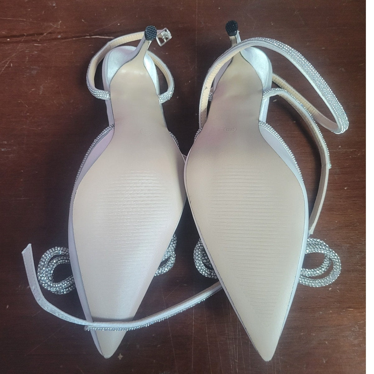 VETASTE Double Bow Crystal Stilettos, Silver, Women’s 9, Pointed Toe Satin Heels