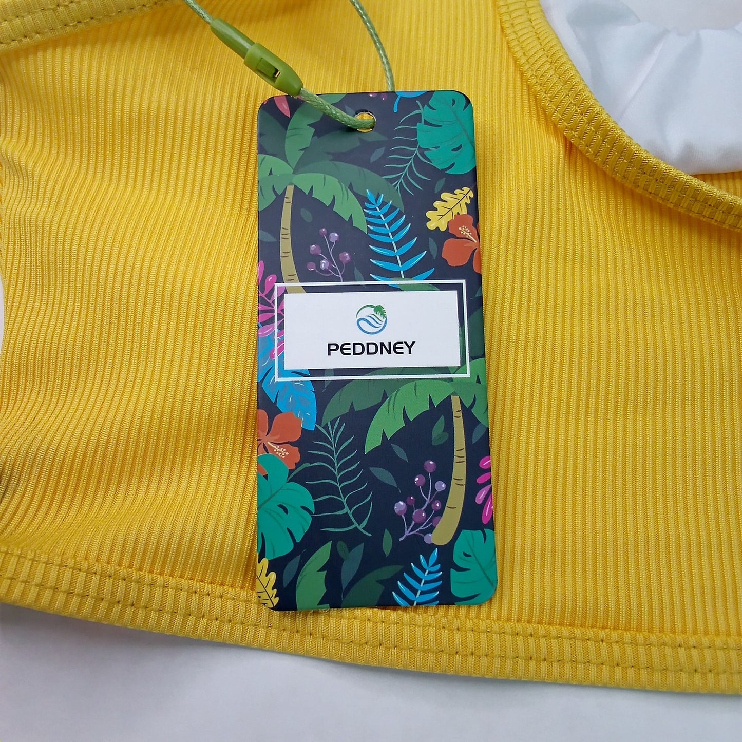 Peddney Yellow Ribbed Bikini Top Women’s Medium Scoop Neck Cutout Swim NWT