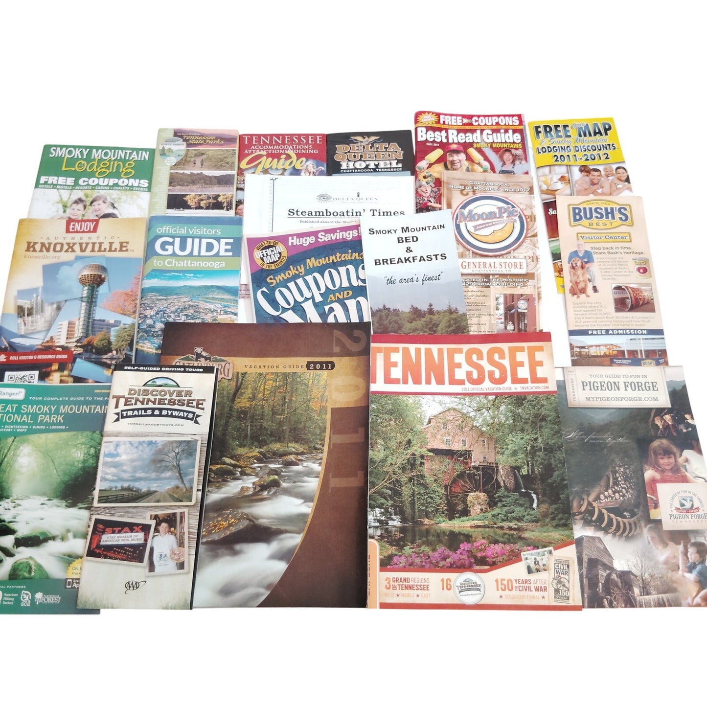 Tennessee Travel Guide & Ephemera Lot (2011) - Delta Queen, Smoky Mountains 3 lb