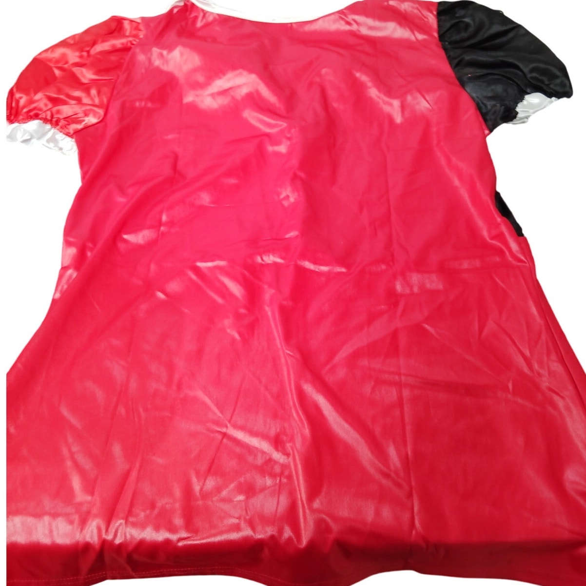 Adult Women’s Harley Quinn Costume T-Shirt Black/Red XL (Up to Size 16)