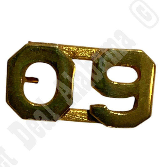 WWI Era Numeric "09", Brass Military C-Clasp Hat / Lapel / Collar Pin 3/8"H