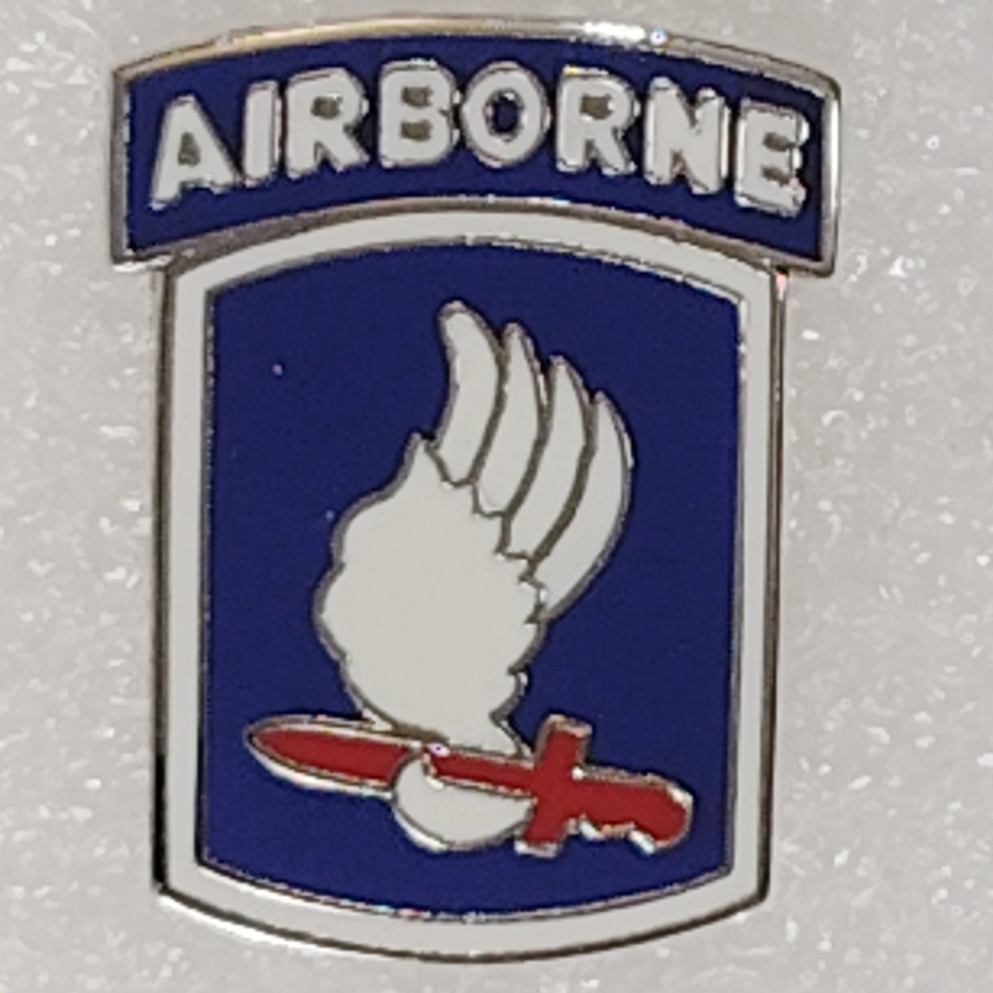 U.S. Army 173rd Airborne Brigade CSIB Novelty Hat/Lapel/Brooch Pin, Enamel Metal