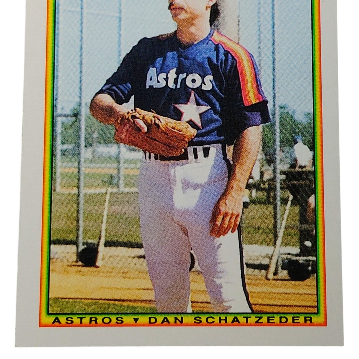1990 Bowman Dan Schatzeder #69 Houston Astros Pitcher MLB Baseball Card NM