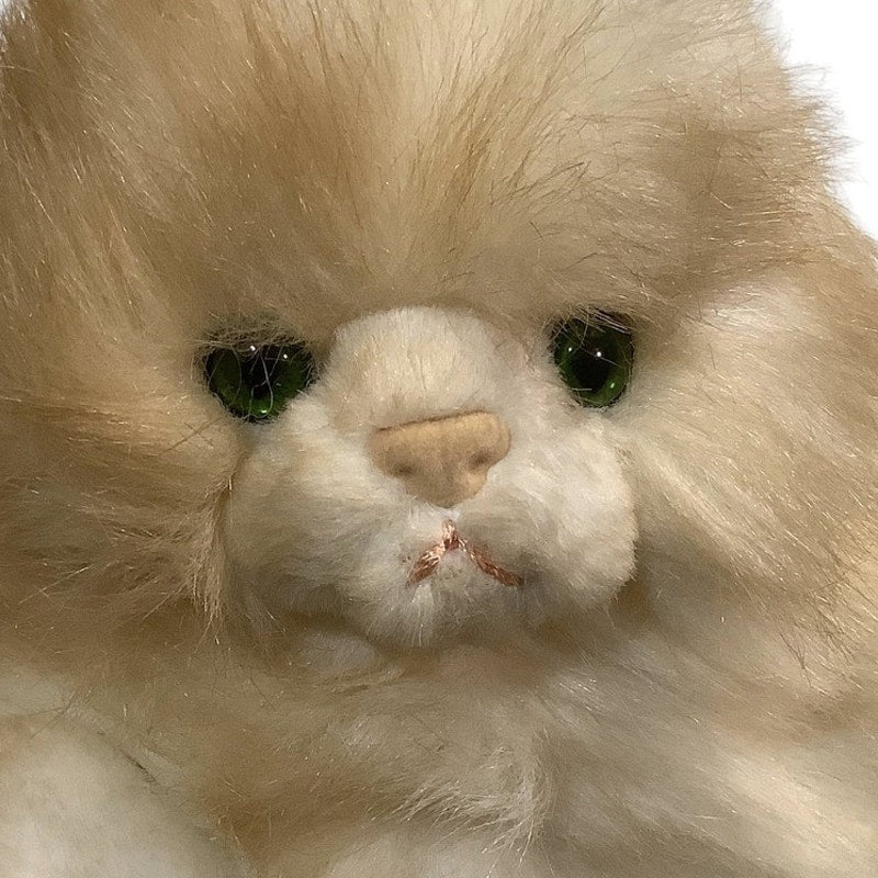 Rare VTG RUSS Berrie (UK) LTD. ENGLAND, NIKKI, 12"L X 7"H Plush Long-Haired Cat
