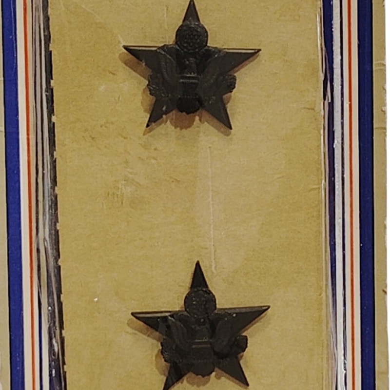 Vintage Ira Green Inc. Officer General Staff Subdued Metal Shoulder Insignias