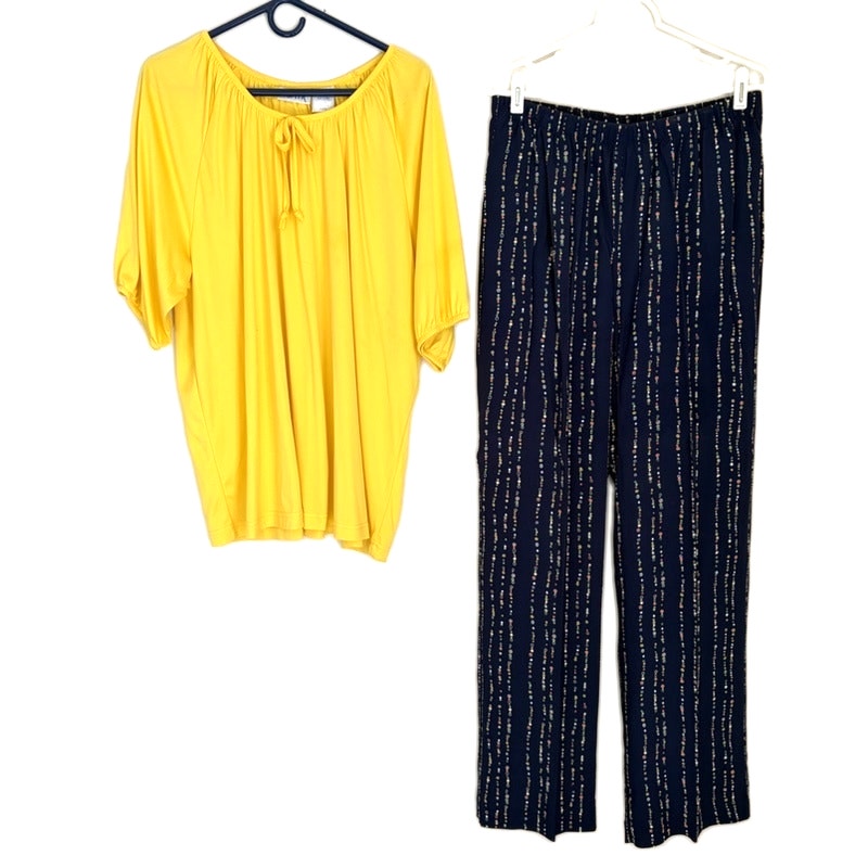 Blair Norm Thompson Women's 2-Piece Yellow Top & Navy Print Pants Set L