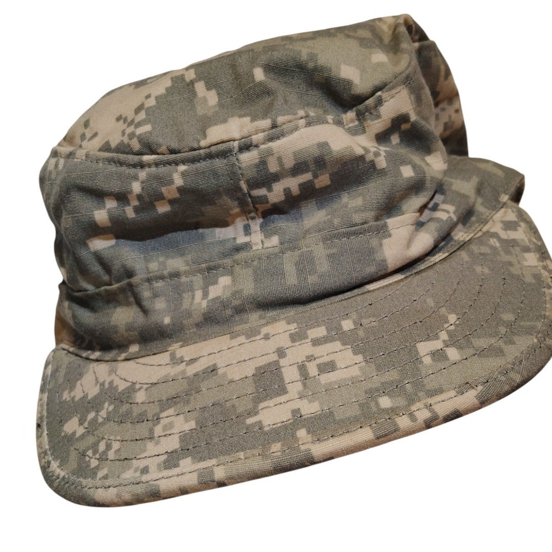 United States Digital ACU Camo Patrol Cap, Size 7-5/8, Ripstop, Sekri Ind., EUC