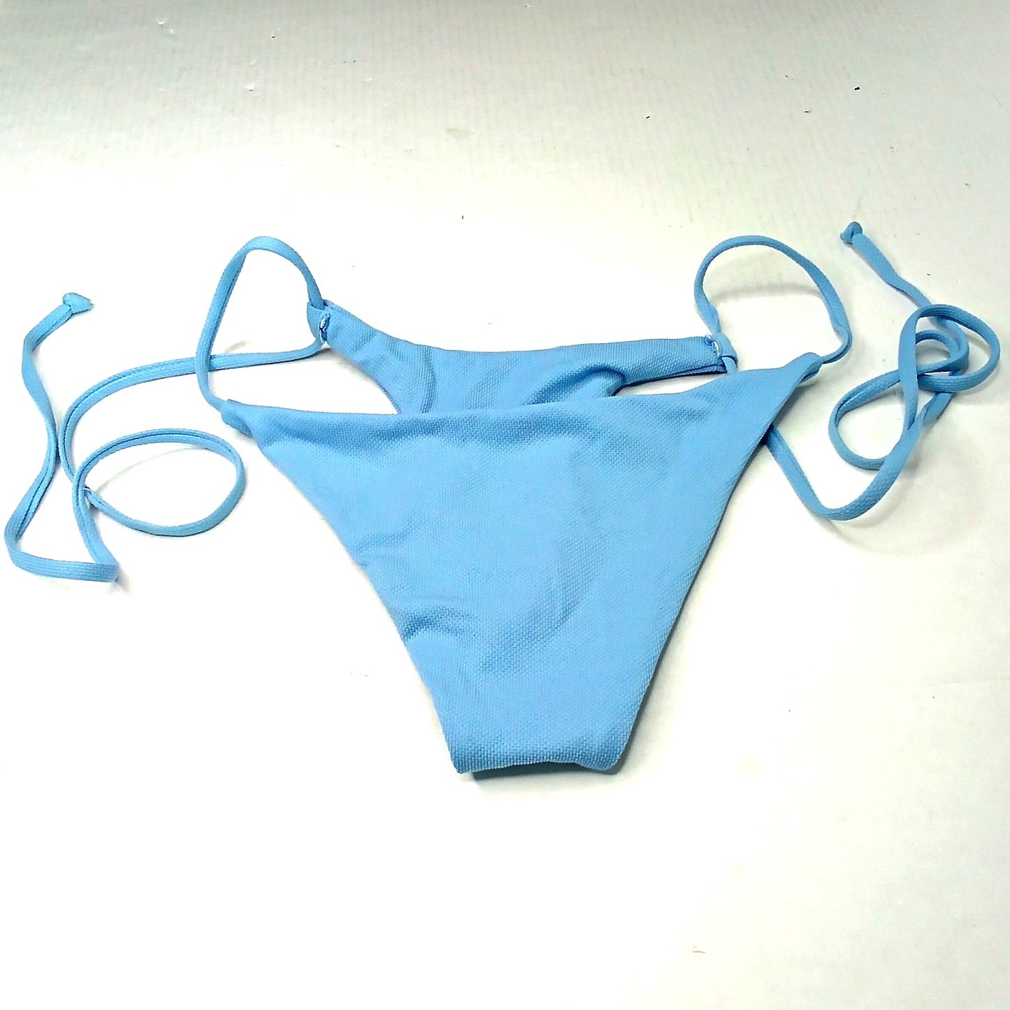 Zaful Baby Blue Tie Side Bikini Bottoms Women’s Medium Textured Swimwear NWOT