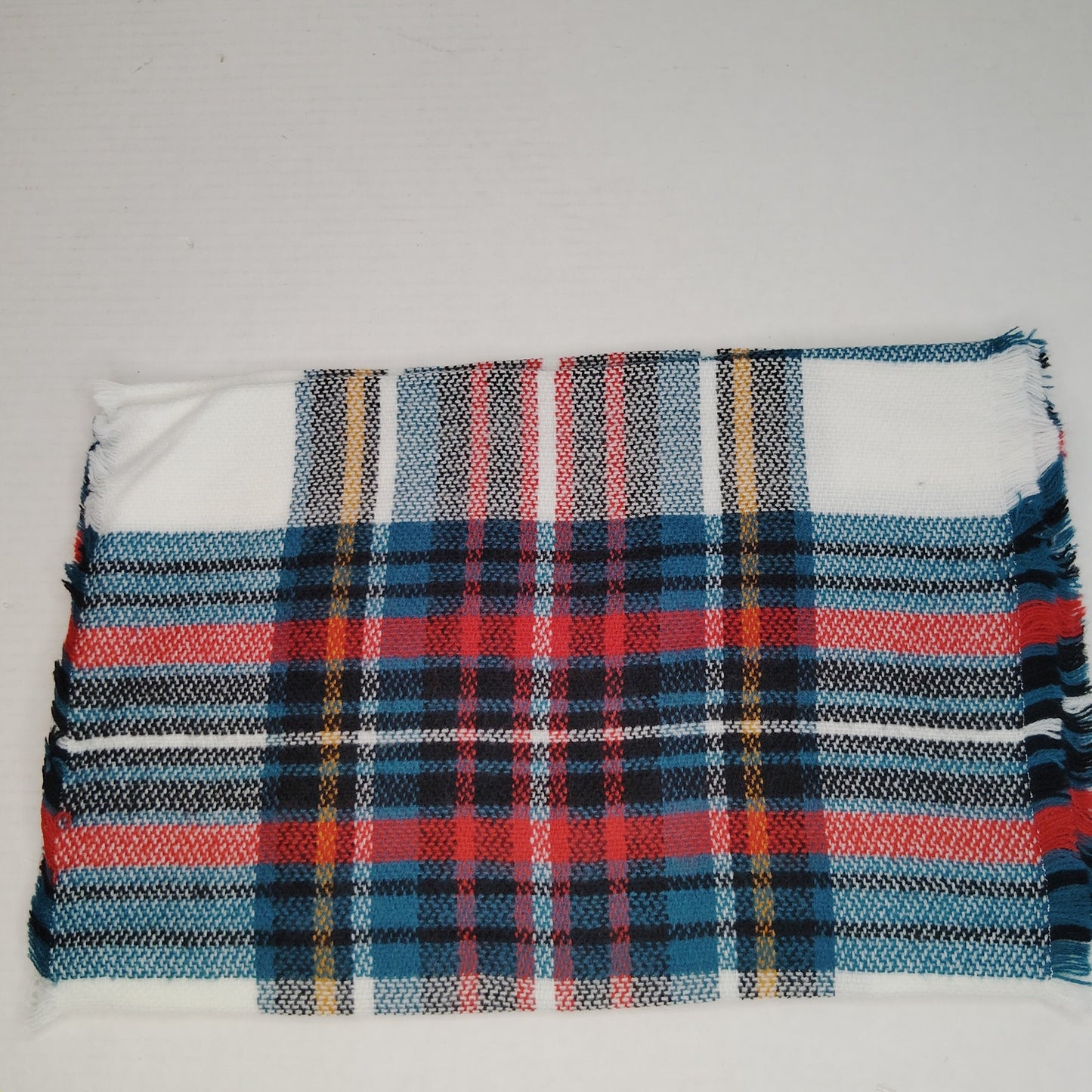 Lucky Leaf Loop Infinity Scarf Lightweight 100% Acrylic Red/Green Plaid Tasseled