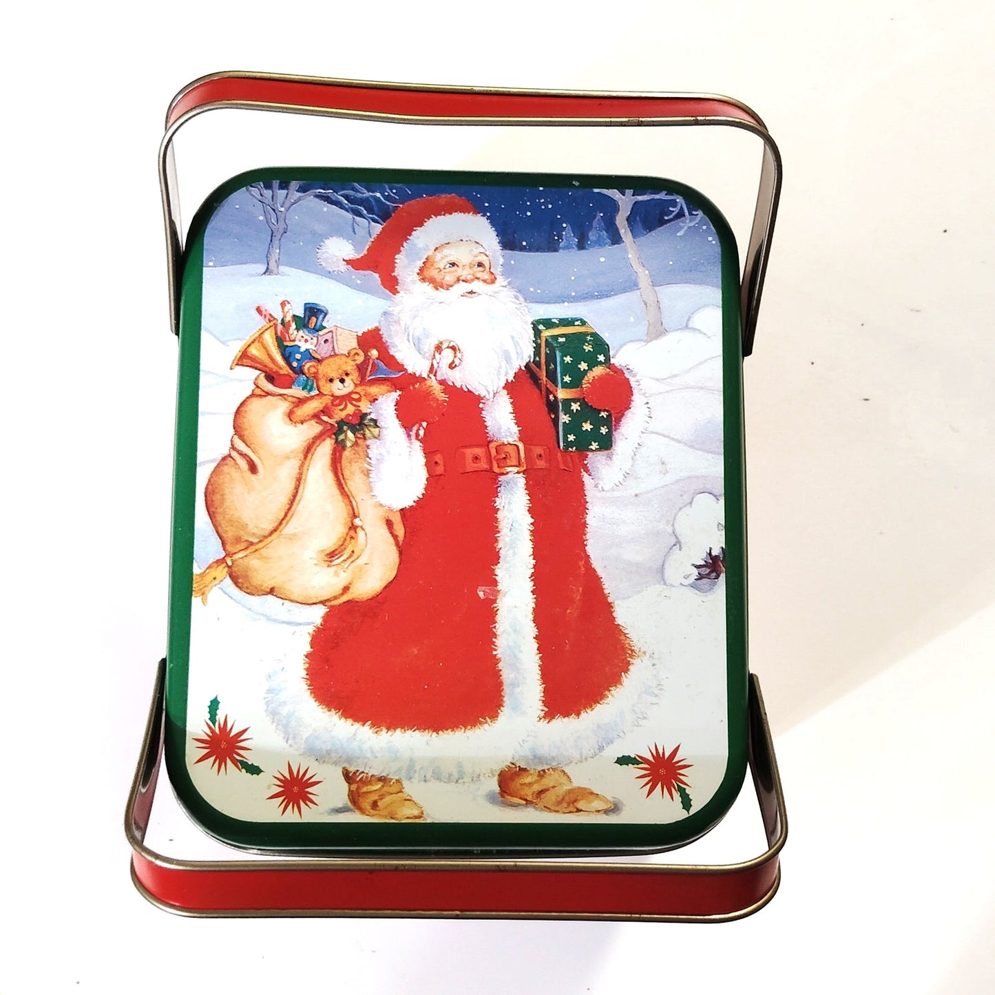VTG Potpourri Press Christmas Tin Basket Old World Santa Hong Kong 6x5x4.5