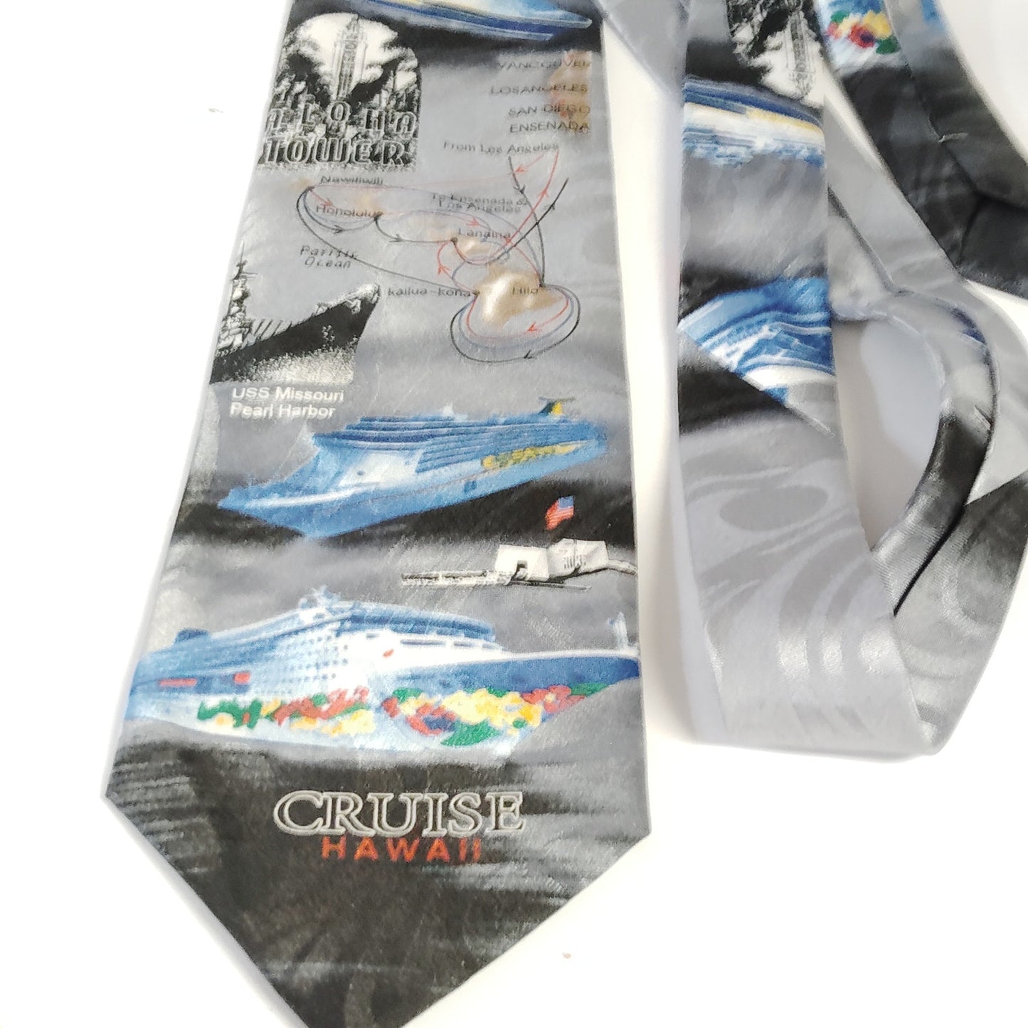 Vintage 90s Cruise Hawaii Novelty Necktie - Multi-Scenic
