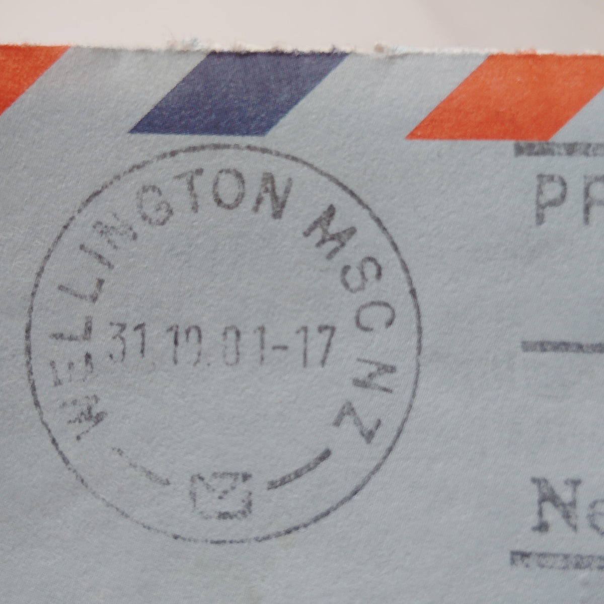 New Zealand Post 2001 Christmas $2.00 Aerogramme Cover to USA with Letter