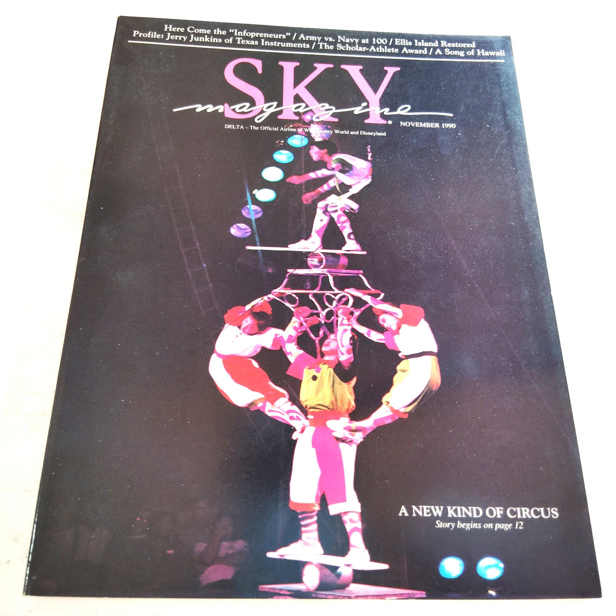 Delta SKY Magazine - November 1990 - Vintage In-Flight Travel & Lifestyle