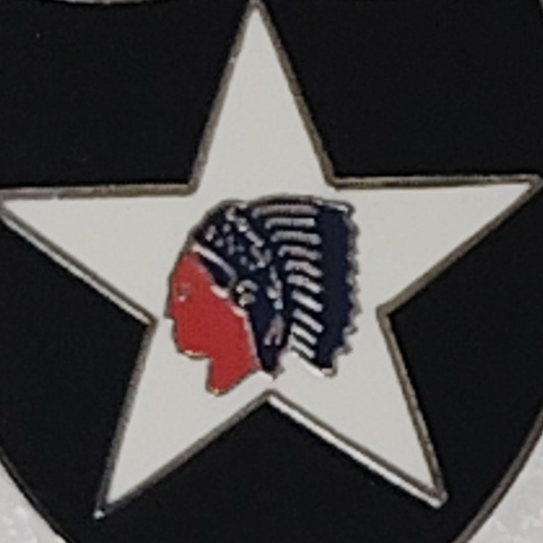 U.S. Army 2nd Infantry Division CSIB "Indian Head" Novelty Hat/Lapel/Brooch Pin