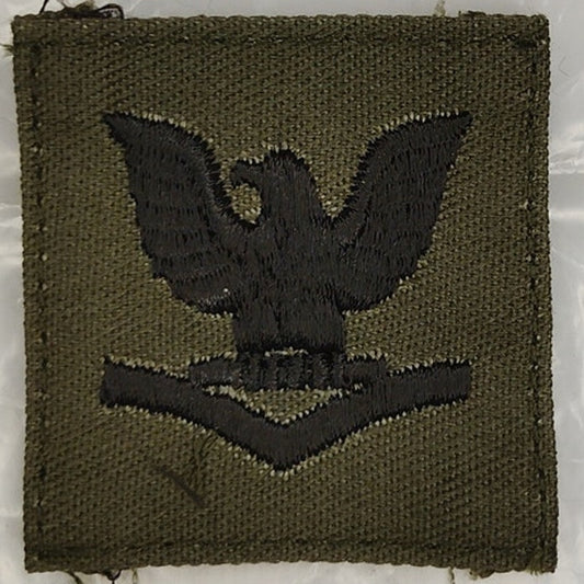 Vintage US Navy PO3 E‑4 Subdued Collar Device 2" Embroidered Patch Vanguard