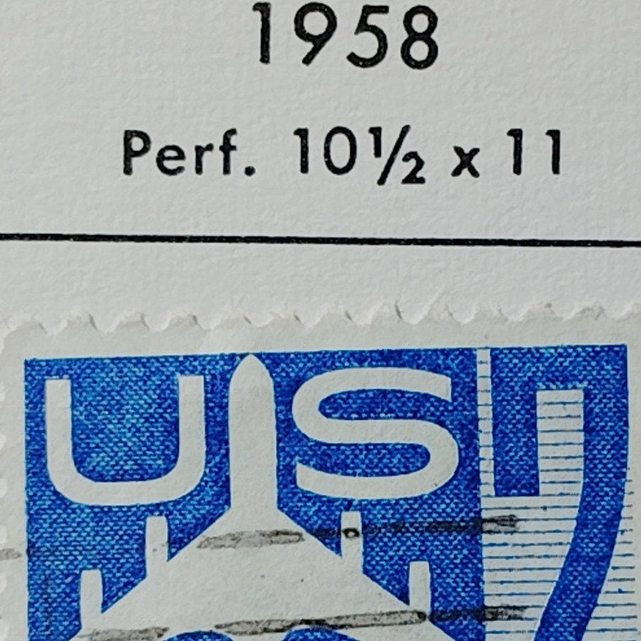 1958 U.S. Airmail 7¢ “Jet Airliner” Stamp – Scott C51 – Used
