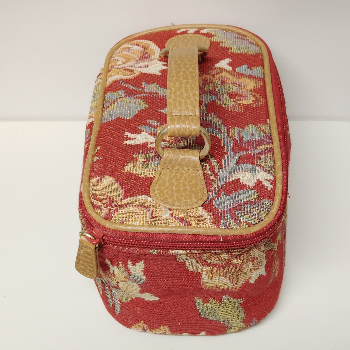Vintage Floral Tapestry Small Train Case Red Yellow Gold Travel Bag 8x4.5x4.75"