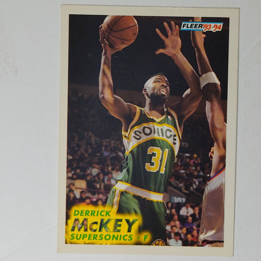 1993–94 Fleer Derrick McKey #200 – Seattle SuperSonics – Forward – VG/EX