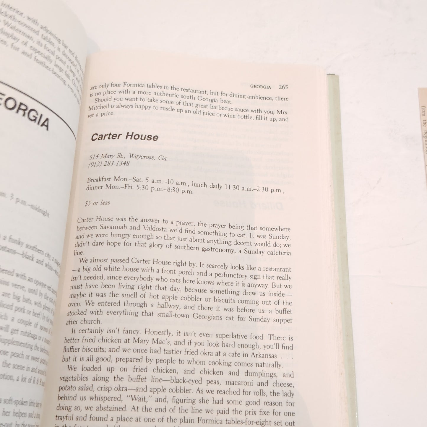 Road Food and Good Food : A Restaurant Guidebook, EUC with Dust Jacket, 1986