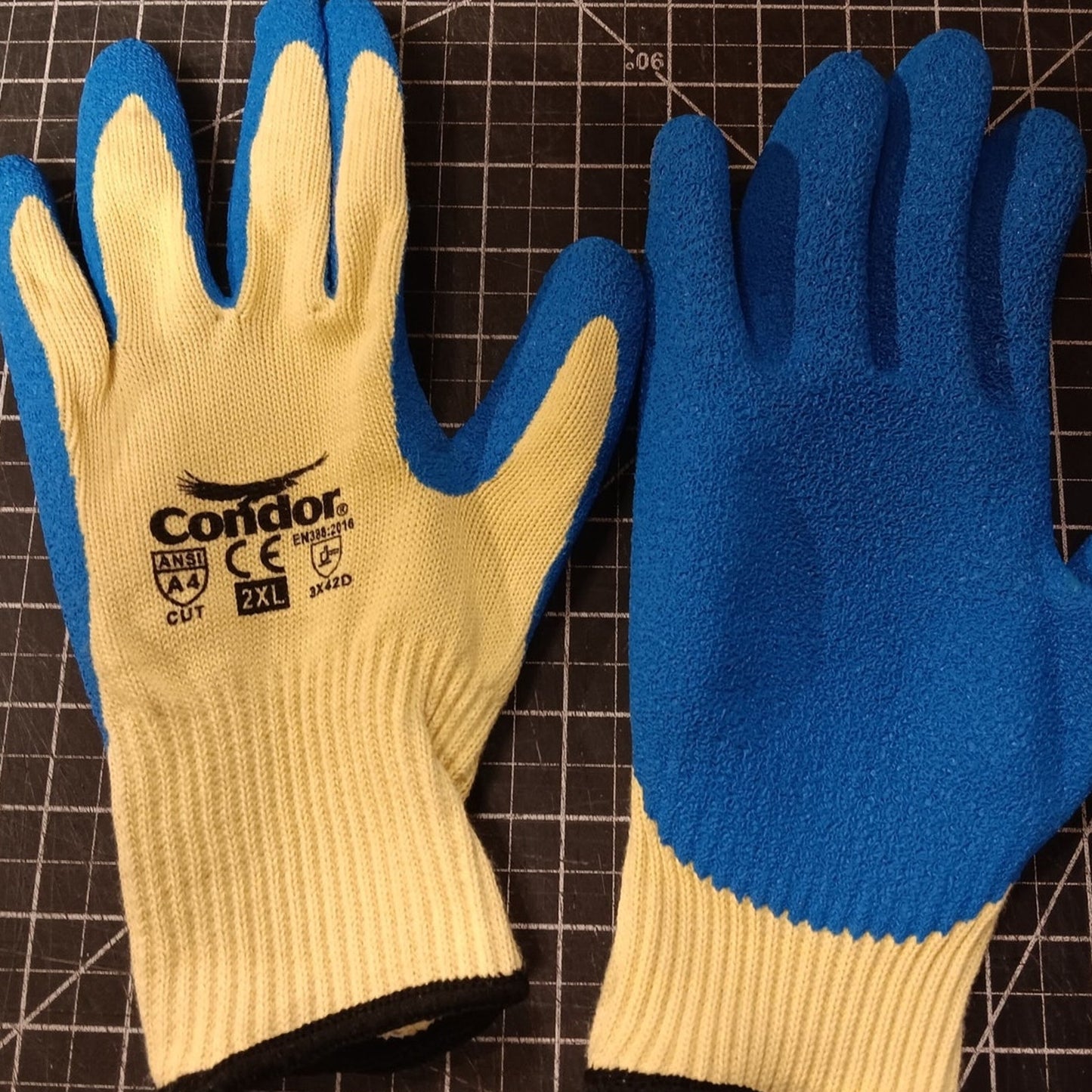 Bulk Lot 12-Pk 2XL Condor Cut‑Resistant (A4) Kevlar Coated Gloves, Yellow 21AH62