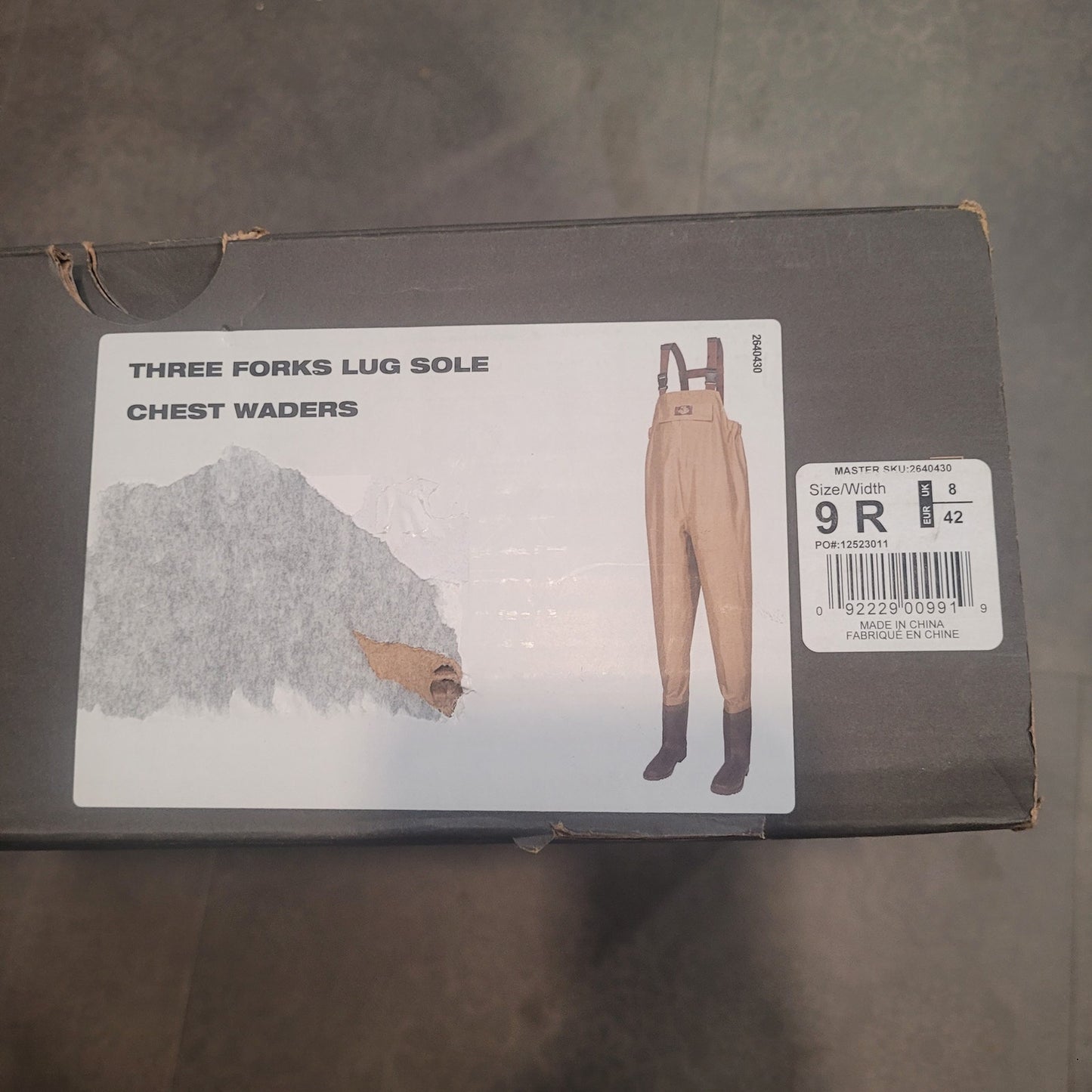 White River Three Forks Lug Sold Chest Waders – Size 9 – Fishing & Hunting Gear