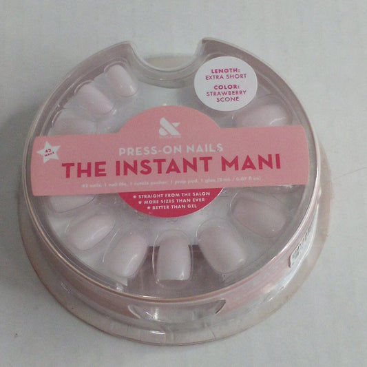 Olive & June Instant Mani Press‑On Nails – Strawberry Scone – Extra Short