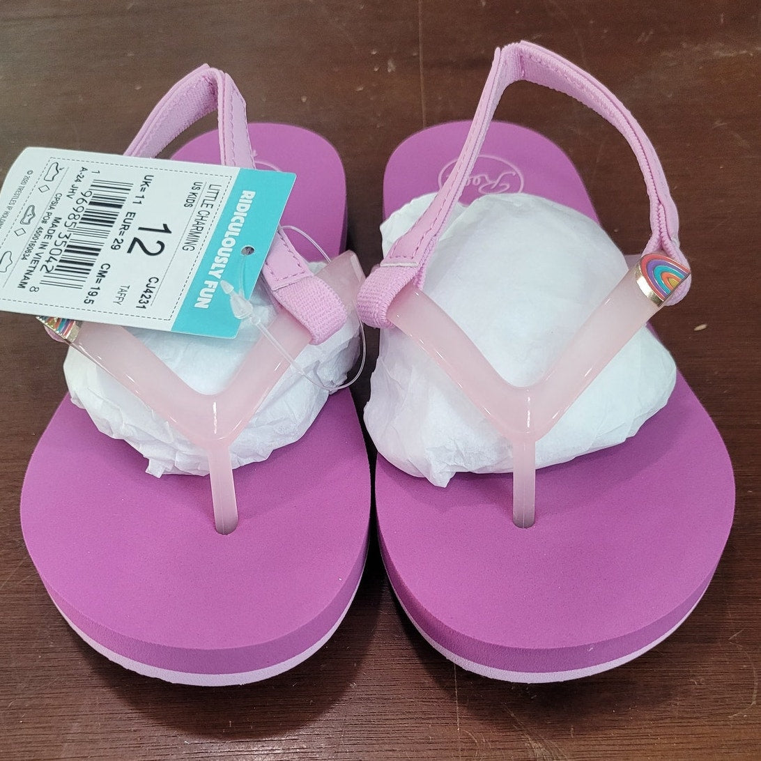 REEF Kids Girls’ Little Charming Sandals – Taffy Pink, Size 12